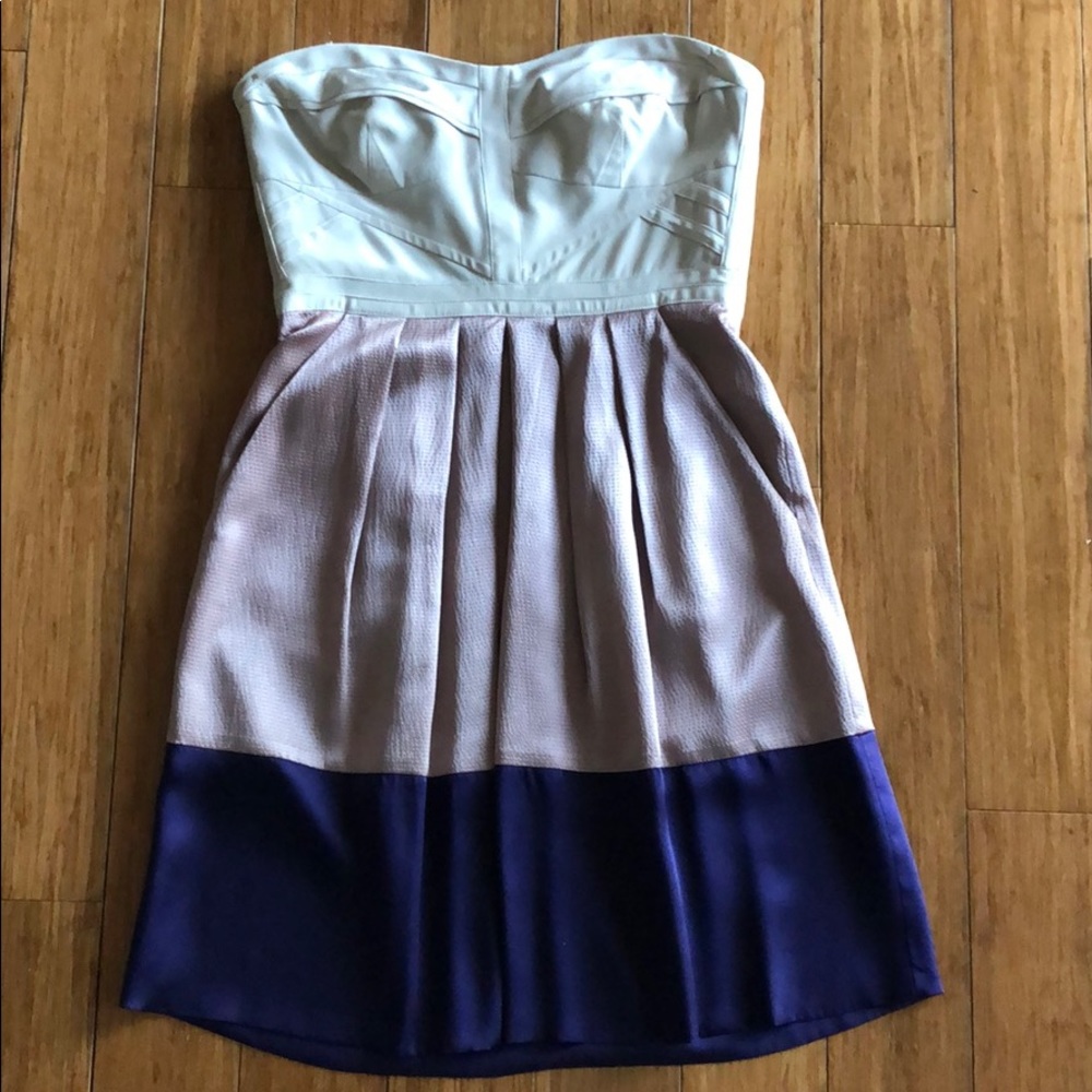 Fun strapless dress! Great for spring!